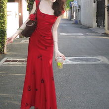 【清迈红玫瑰】鱼尾茶歇法式红色方领背心吊带裙女度假裙