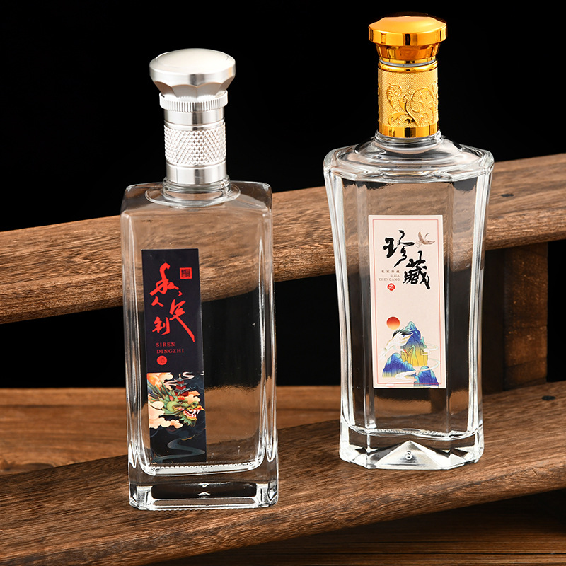 晶白料玻璃瓶一斤装高档套盒白酒瓶批发空瓶子密封酒瓶透明分装瓶