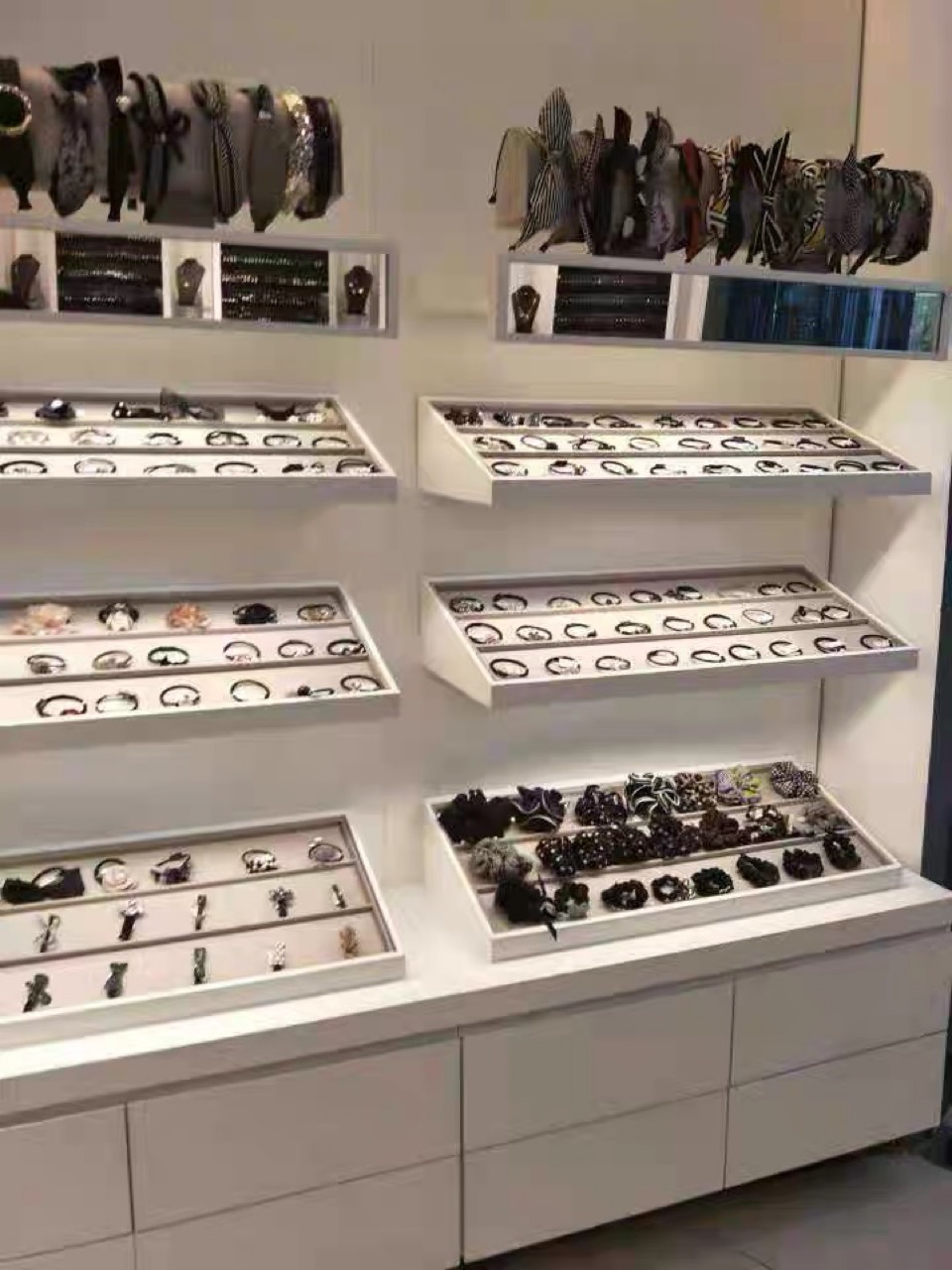 头箍发卡发饰展示柜项链展示架首饰陈列柜帽子展柜礼品货柜头绳圈