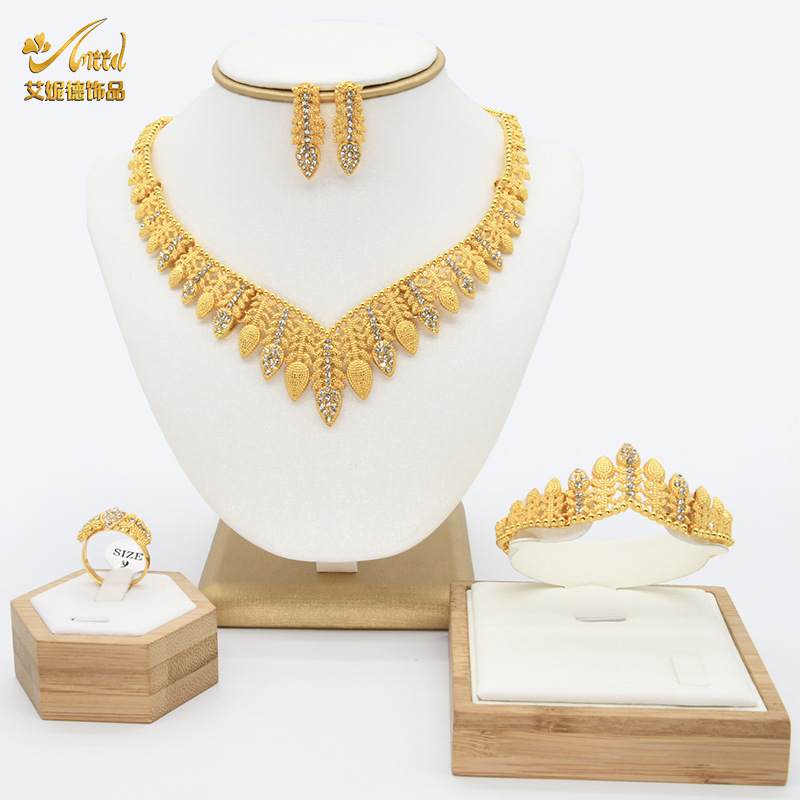 Gold-Plated Jewelry Set India Dubai Jewelry Sand Gold Necklace Bracelet Ring Earrings Set Spot Wholesale