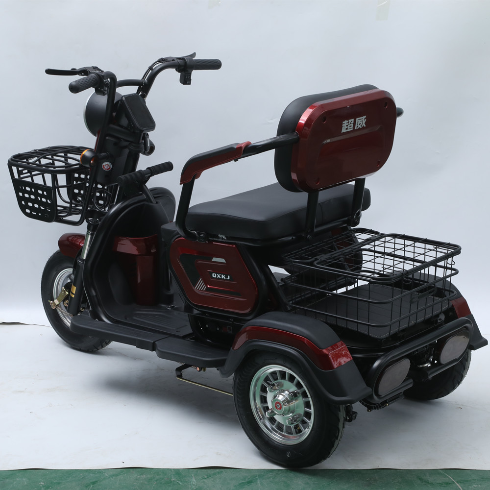 休闲电动三轮车客货两用48v三轮小型接送学生老年代步电三轮厂家
