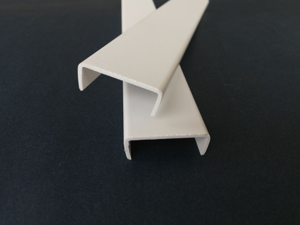 pvc包边条 塑料pvcu型槽型材pvc塑料u型包边槽35*13*2mm挤出定制