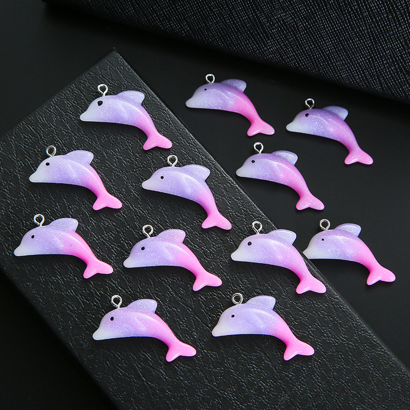 跨境热销 彩色渐变海豚吊坠diy创意饰品配件项链耳环钥匙扣挂件