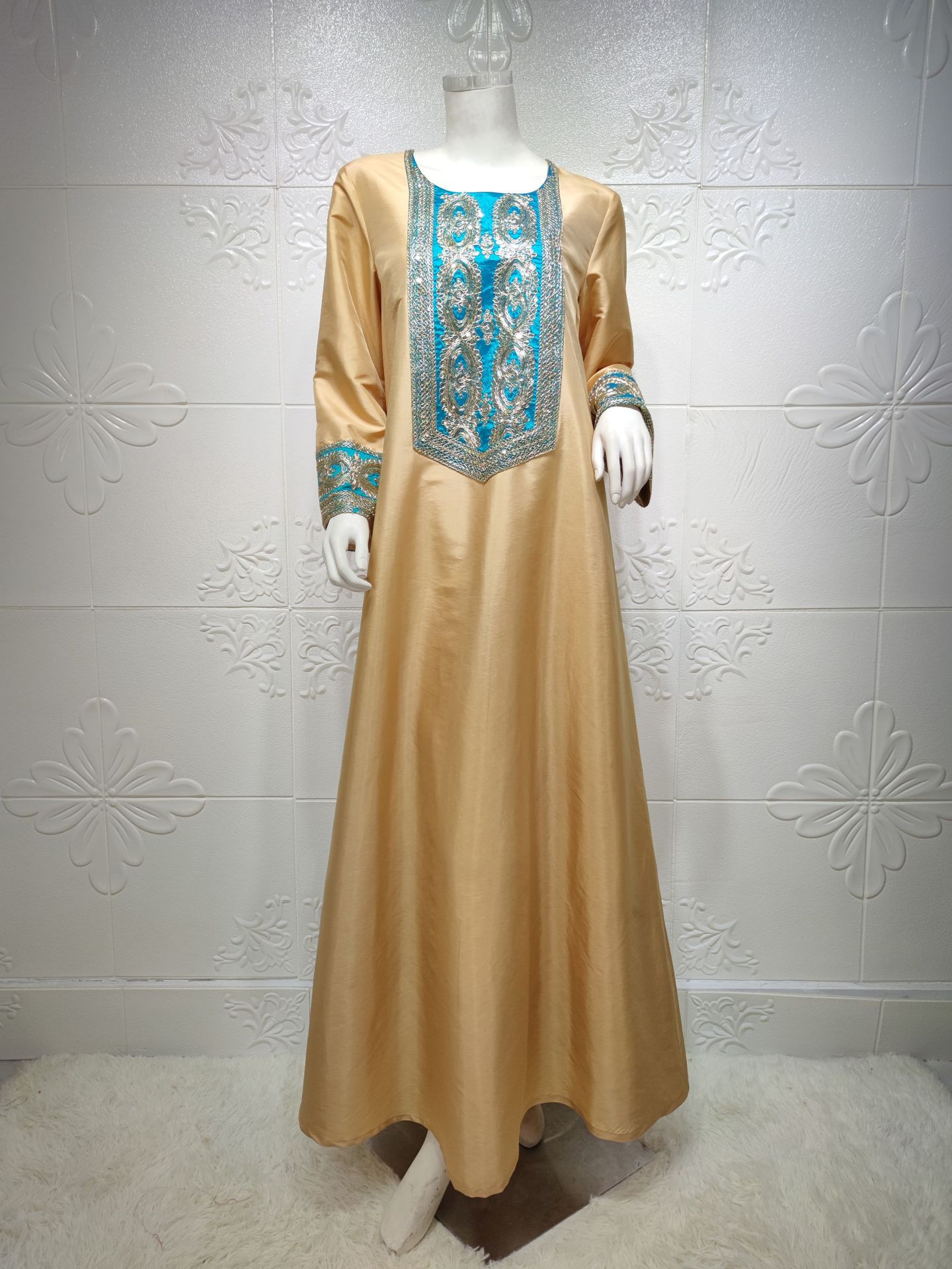 Ab123 Foreign Trade Cross-Border Independent Station New Abaya Gold Silk Embroidered Sequins Middle East Muslim Robe Dress