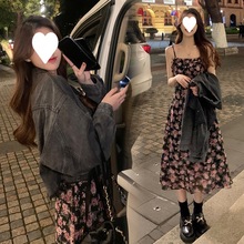 2024春款女装新款凡尔赛玫瑰裙子法式设计感碎花吊带连衣裙女夏