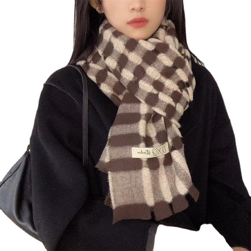 New Japanese and Korean Style Niche Plaid Scarf Women's Autumn and Winter Shawl Thickened Warm Student Hollow Scarf All-Matching