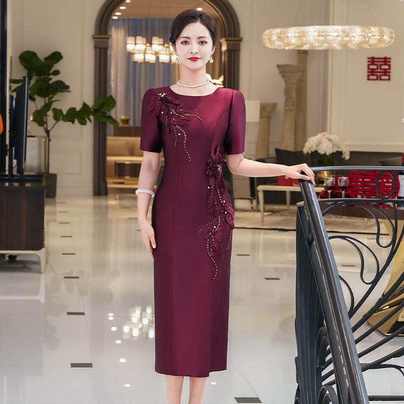 喜婆婆婚宴礼服裙女夏季新款平时可穿时尚钉珠年轻妈妈宴会敬酒服