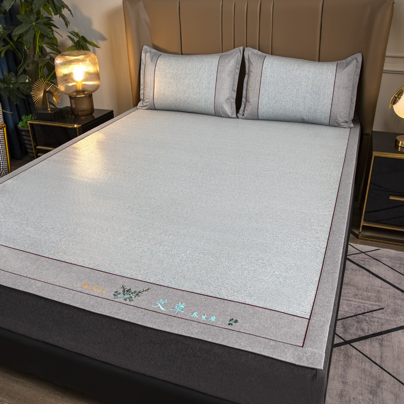 2022艾草席三件套冰丝席凉席冰藤席草席竹席冰丝席学生席 蓝-阿里巴巴