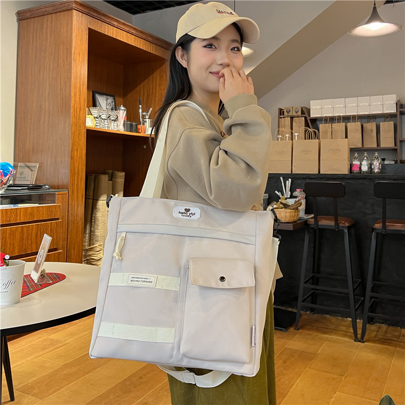 Single Shoulder Bag Women's Large Capacity Canvas Handbag Student Fashion All-Match Commuter Make-up Bag Ins Korean Mummy Bag