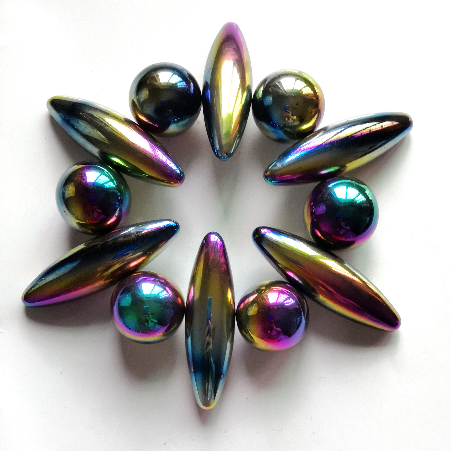 儿童玩具电镀60*18彩色橄榄球磁铁 椭圆磁铁 带声音磁铁蛇胆石