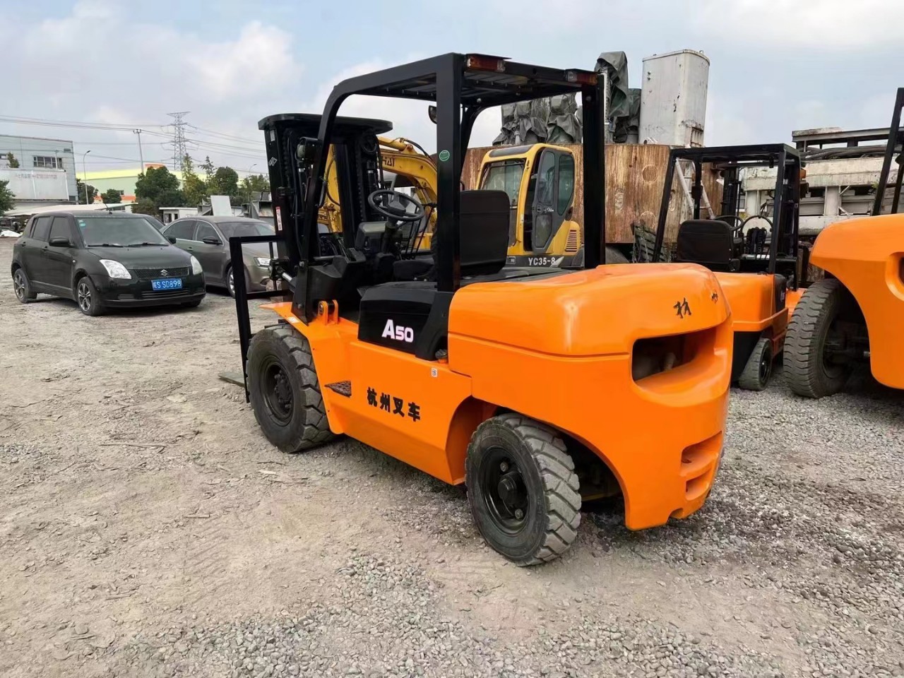 出售二手杭州5吨叉车 三节门架5米 高 二手叉车市场