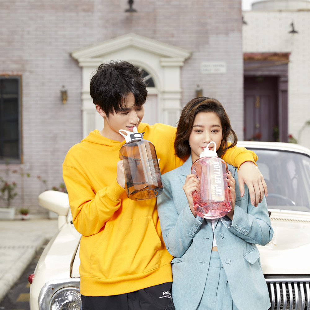 bottled joy正牌吨吨杯吸管杯肖战同款大容量带手柄塑料吸管水壶