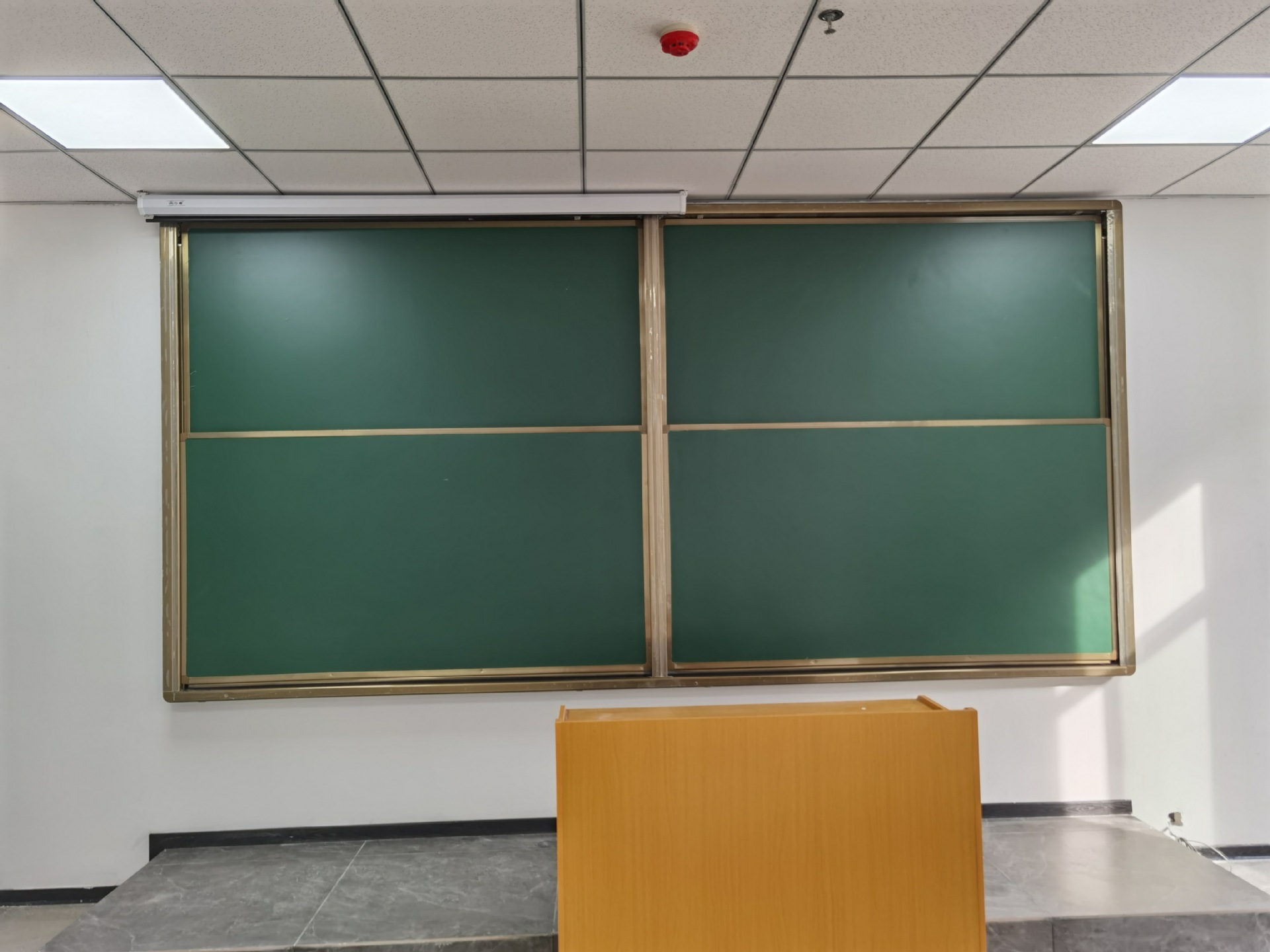 升降黑板 大学教室大教室黑板 书写板 上下推拉黑板绿板 大规格
