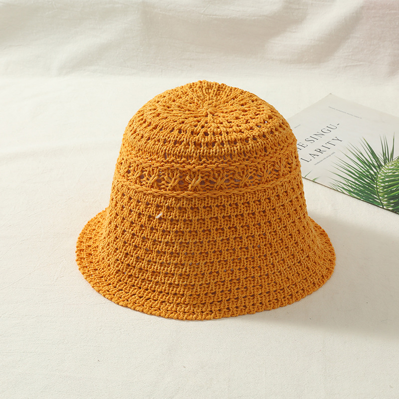 2023 New Straw Hat Women's Summer Beach Hat Sun Hat Hollow Flat Edge Knitted Straw Hat Seaside Photograph Ins