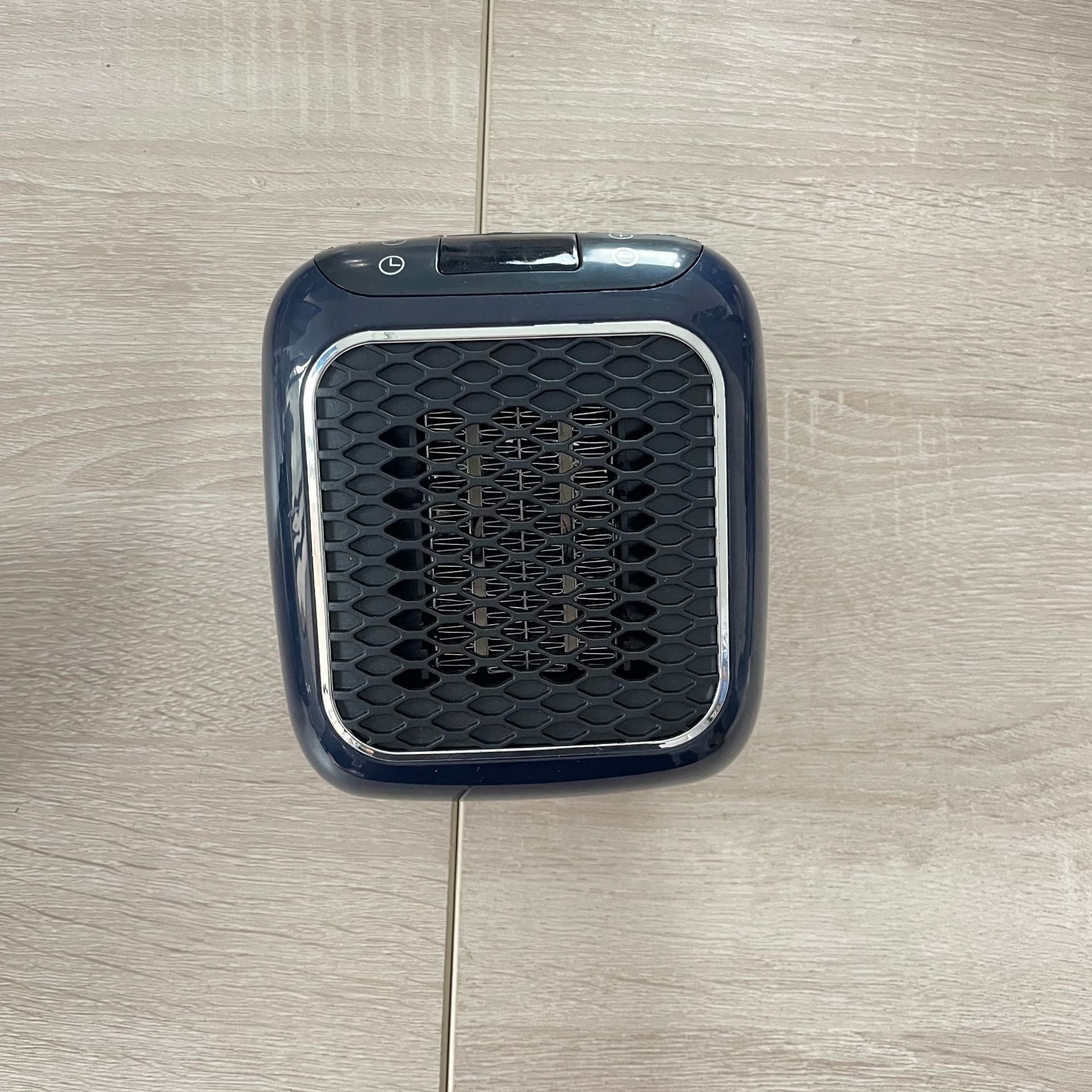 Cross-Border Square Household Mini Heater Office Leafless Portable Electric Heater Desktop Small Warm Air Blower