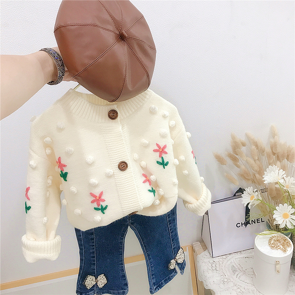 ins宝宝开衫春秋外套纯手工刺绣花朵毛衣女童针织衫外搭洋气套装