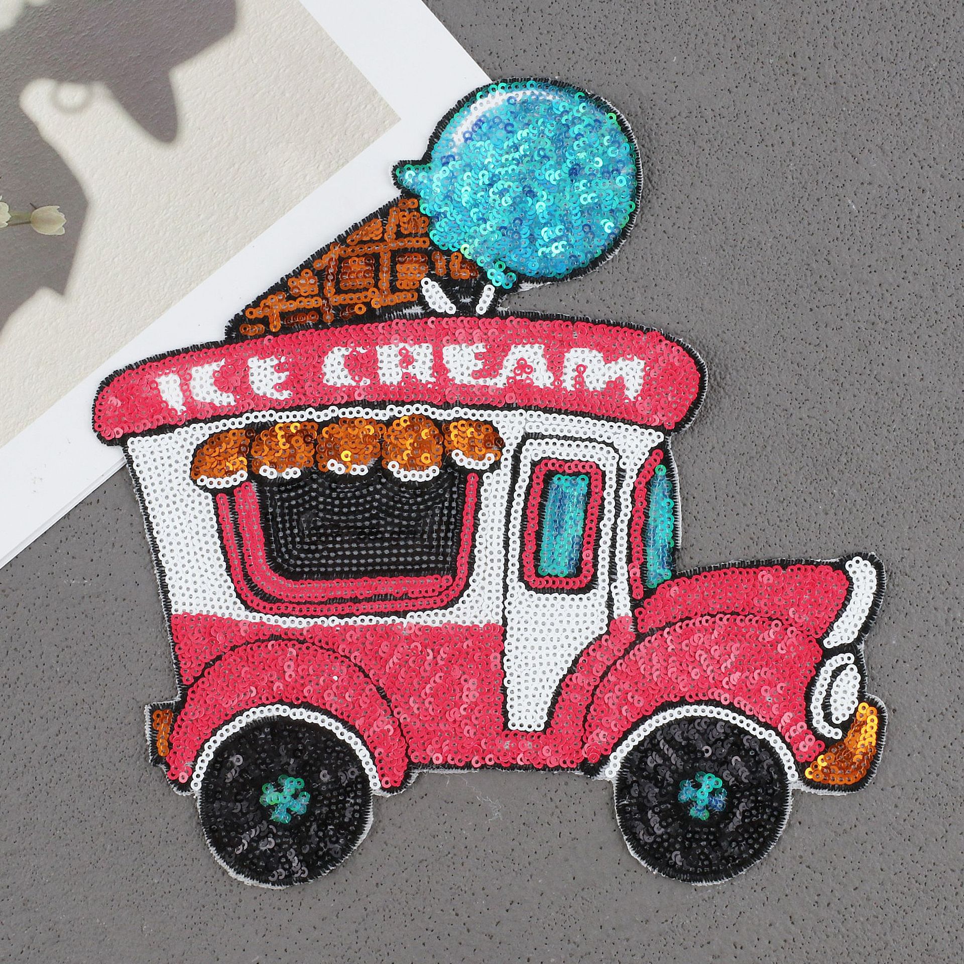 雅漫卡通汽车大号亮片刺绣布贴衣服装饰绣花标带背胶补丁贴卡通