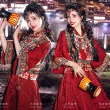 杨超越同款红色苗服凤凰古城旅拍服装苗疆少女异域风情古风写真