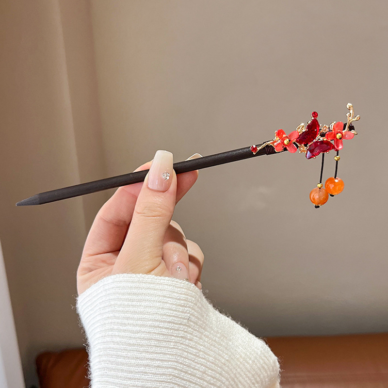 New Chinese Style Wooden Tassel Hairpin Advanced Red Flowers Hair Clasp Chinese Style Cheongsam Han Chinese Clothing Accessories Antique Hair Accessories