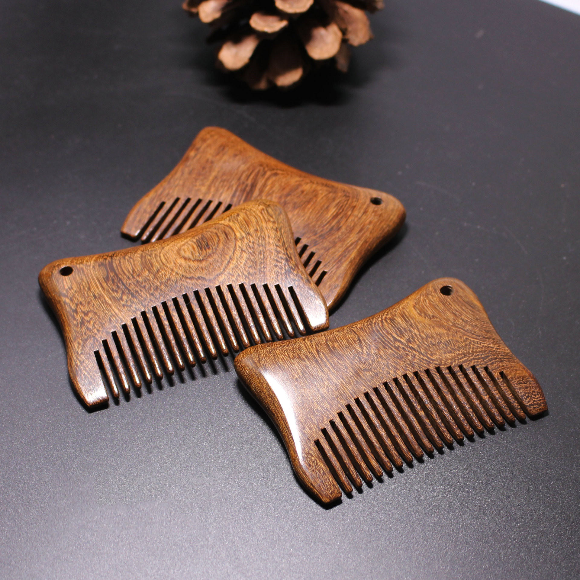 梳子绿檀木梳雕刻描金梳子彩绘梳子厂家直批混批工艺梳美发梳便携