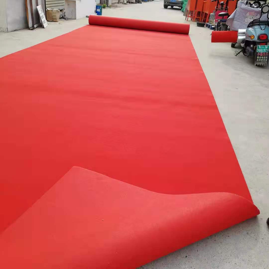 红地毯家用卧室客厅房间满铺楼梯走廊防滑垫商用办公室红地毯批