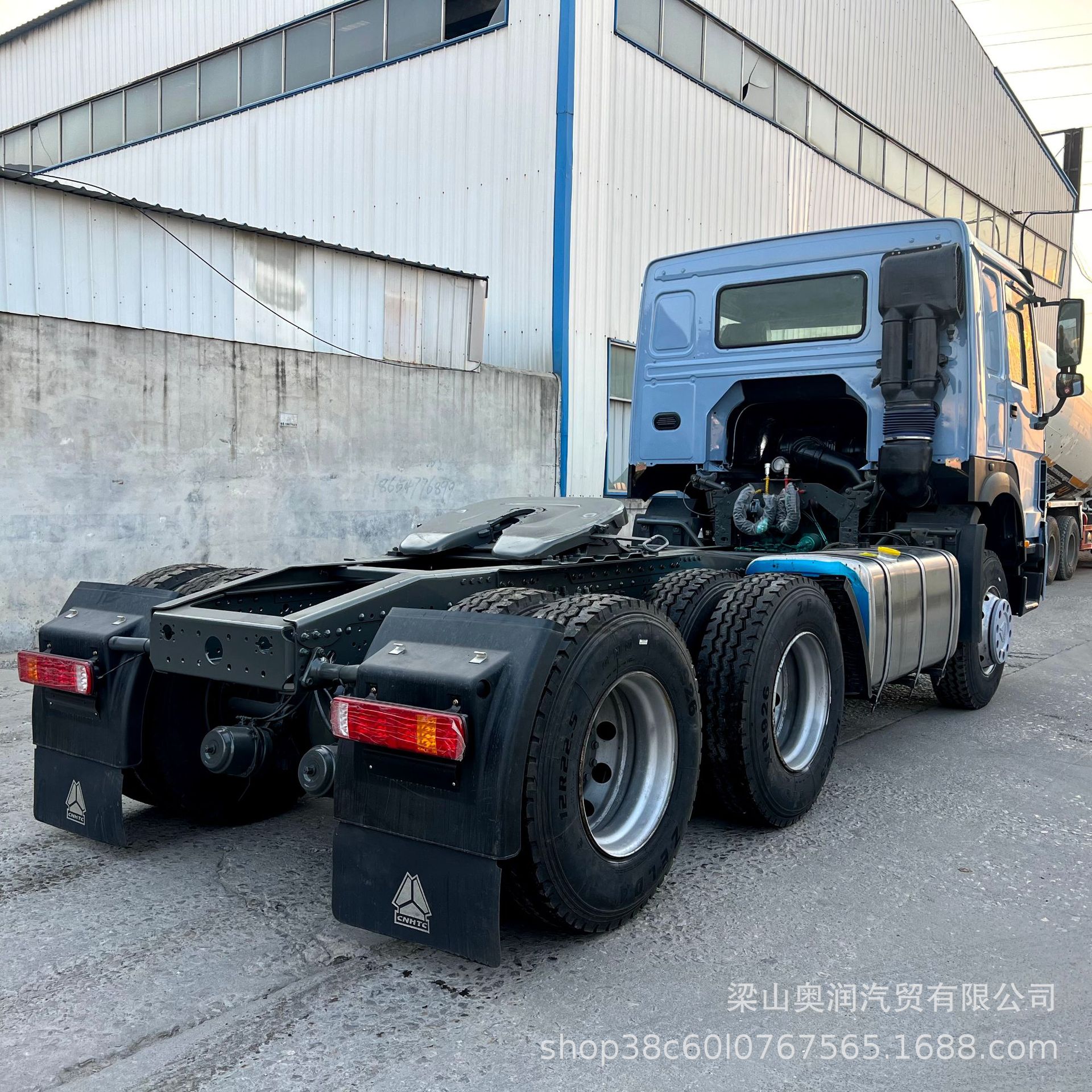 跨境出口二手重汽豪沃牵引拖车371 375马力重汽发动机6x4卡车头