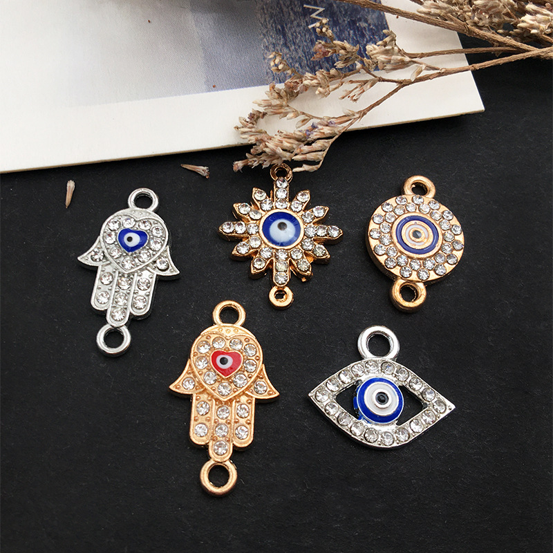 1 Devil's Eye Leaves Palm Love Eyes Cross-Border Sold Jewelry Special-Interest Design Blue Eyes Stylish Pendant
