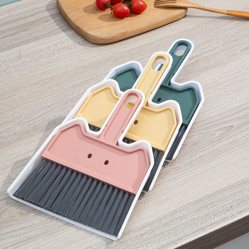 small size with dustpan broom set computer brush home desktop mini broom keyboard cleaning brush children pig nose
