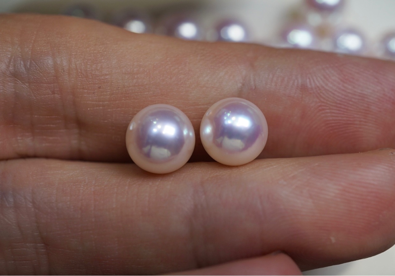 通孔天女色日本akoya珍珠全孔裸珠裸珠批发8.5-9毫米正圆微瑕极光