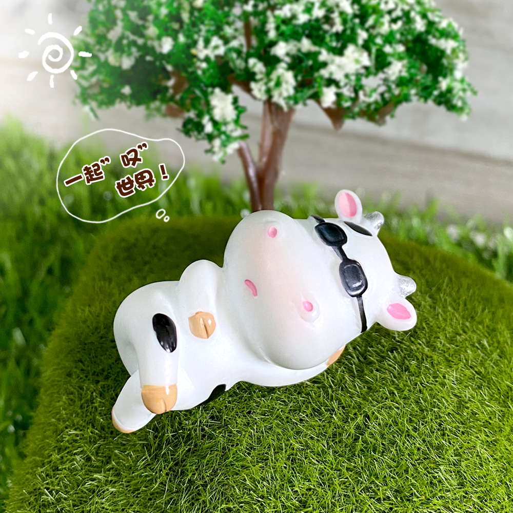 Micro Landscape Small Animal Cute Cow Ornaments Desktop Gardening Bonsai Decorations Resin Accessories Crafts Wholesale