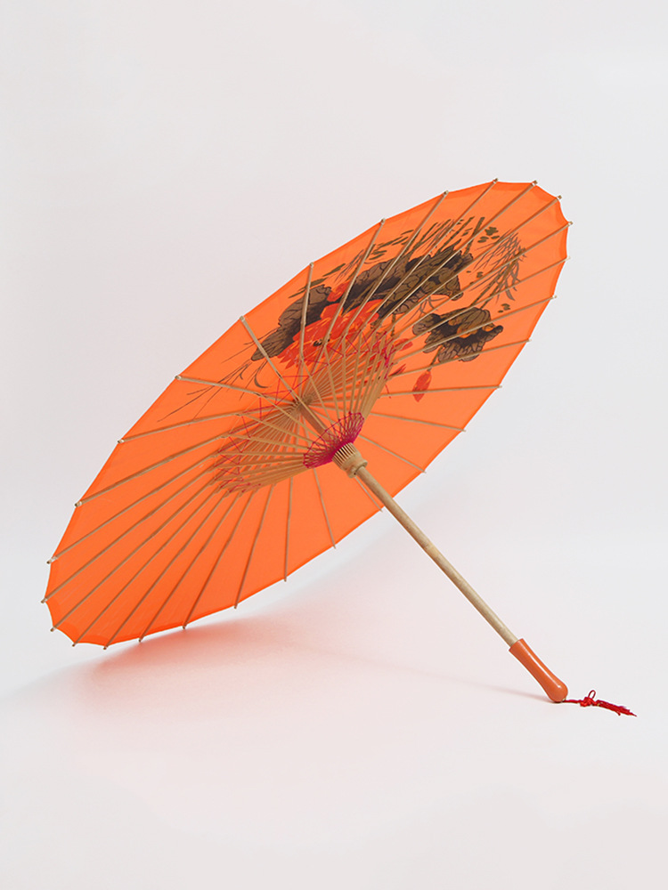 古典黑色油纸伞