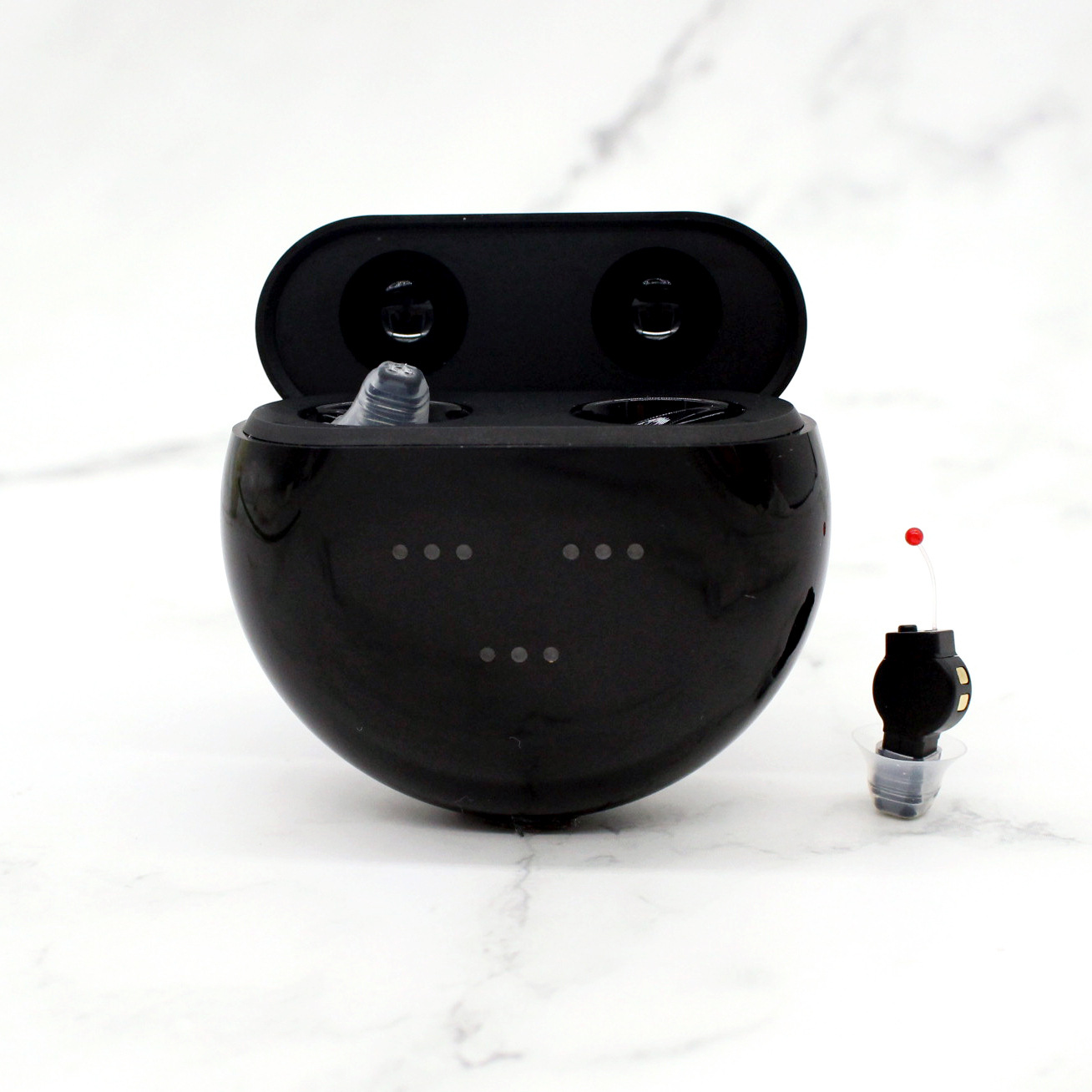 外贸磁吸充电扩音器迷你隐形外观款老人声音放大器集音器配件批发