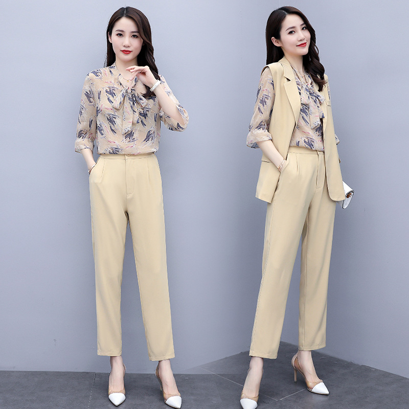 春秋马甲西装套装女2022年春装新款职业西服二件套休闲时尚女装潮