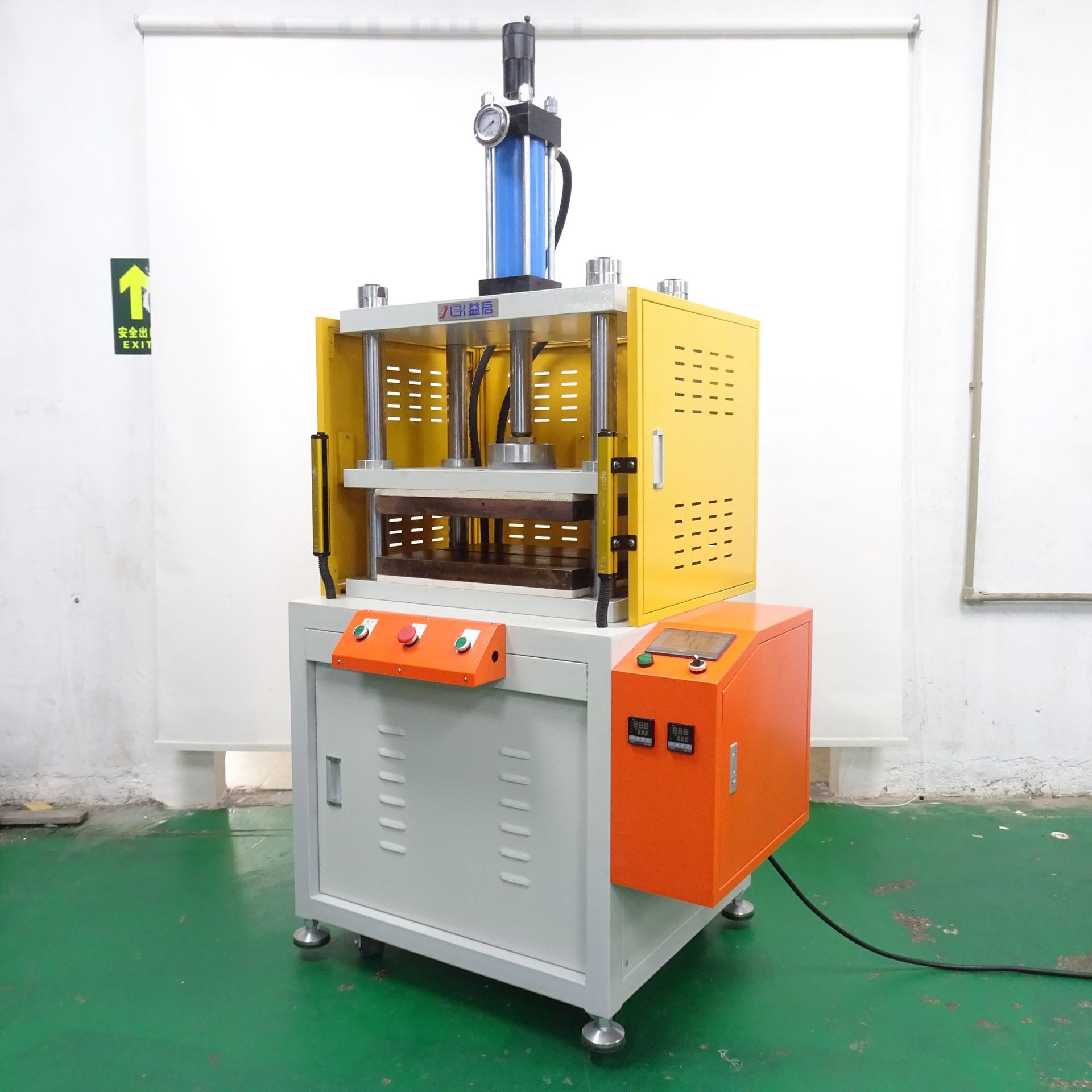 胶合板保压成型压机 线路板压合热压油压机 纸托热压成型机