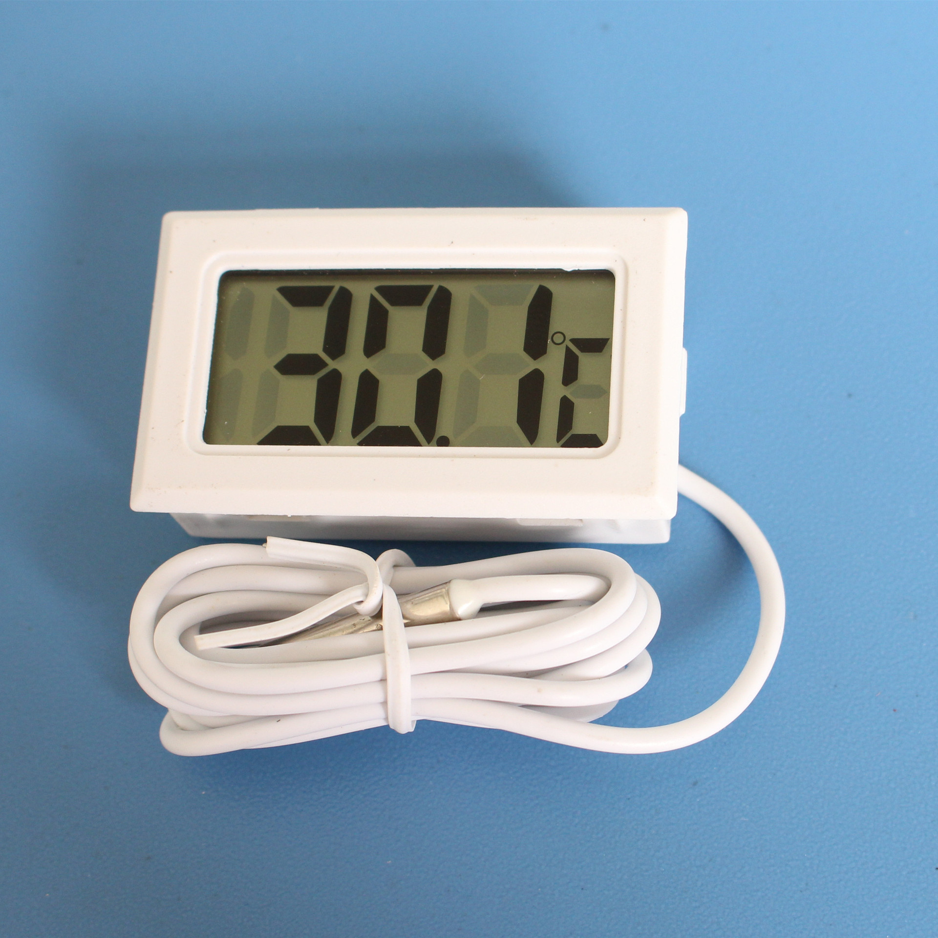 数显温度计数字温度计鱼缸冰箱水温表大棚电子温度计带探头测温仪