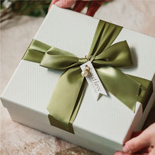 现代简约风生日礼物结婚伴手礼礼盒空盒批发情人节日礼品袋包装盒