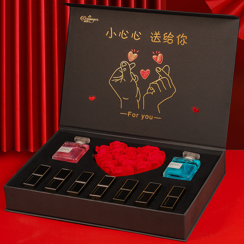Chinese Style Lipstick Gift Box for Valentine's Day Perfume Kit Romantic Rose Gift for Girlfriend and Wife Birthday Gift