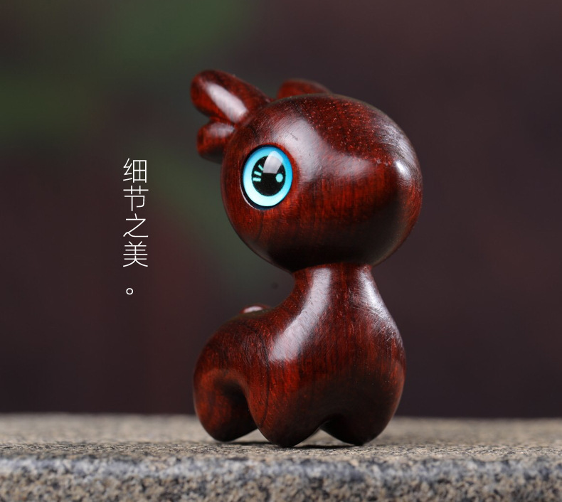 紫檀木可爱网红小鹿桌面摆件文玩盘玩手把件食梦鹿地摊礼品抖直播