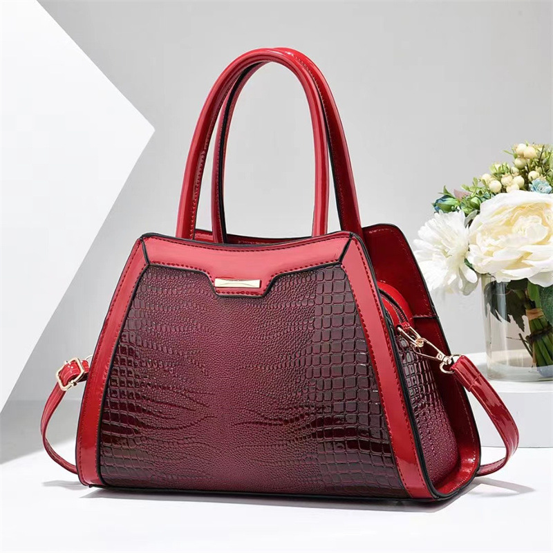 2024 New Simple Large Capacity Classic Handbag for Women Fashion Classy Women Bag Practical Shoulder Bag Messenger Bag for Women