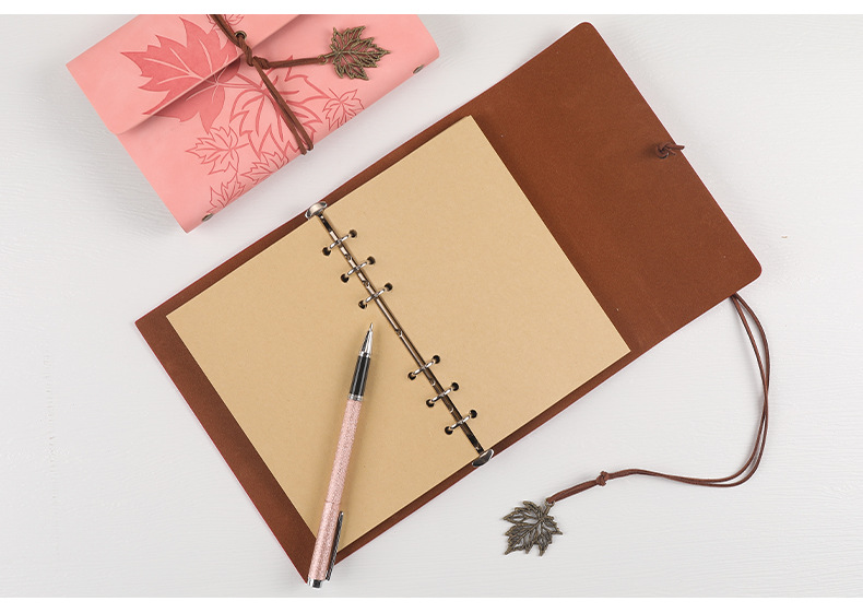 Vintage Travel Pu Journal Book Soft Leather Loose-Leaf Notebook A6a7 Portable Notepad Maple Leaf Diary Wholesale