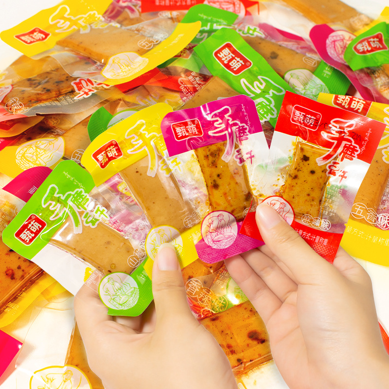 Bulk Handmade Dried Tofu Snacks Wholesale Pickled Peppers Spiced Dried Soybean Curd Small Package Internet Hot Casual Food Snacks