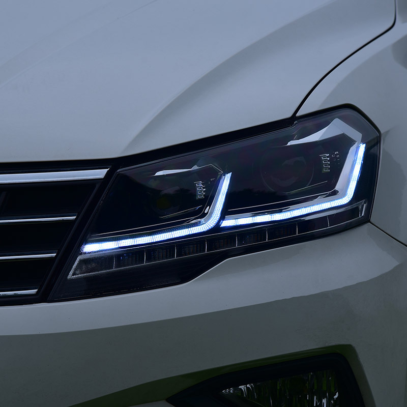 适用于17款新捷达大灯总成改装双光透镜led日行灯流水转向灯