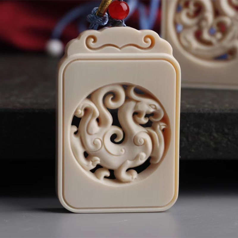 批发保真5a冰料满纹牙雕牌子天然猛犸牙龙凤呈祥吊坠文玩配饰挂坠