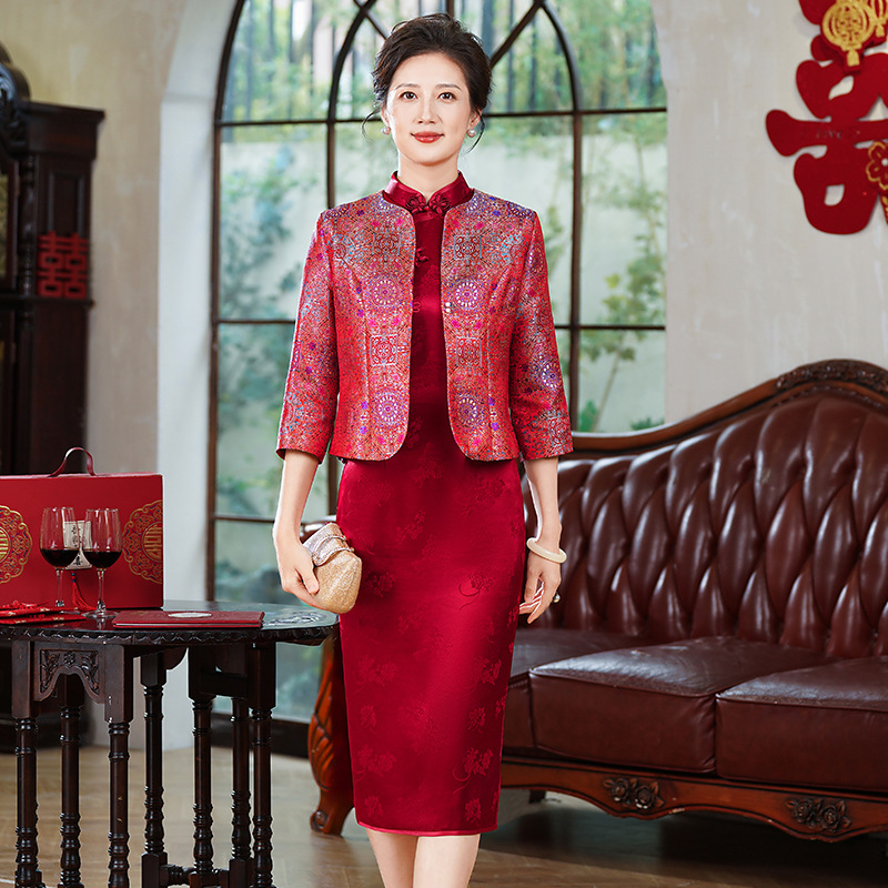 妈妈秋冬红色外套新中式婚宴醋酸上衣2025年新款刺绣旗袍外搭2503