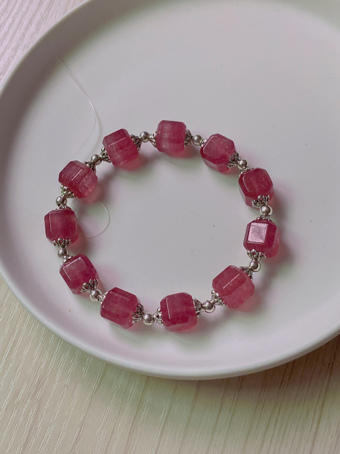 华晟 天然草莓晶方糖手链10mm手串颜色艳红魔方草莓晶水晶diy手链