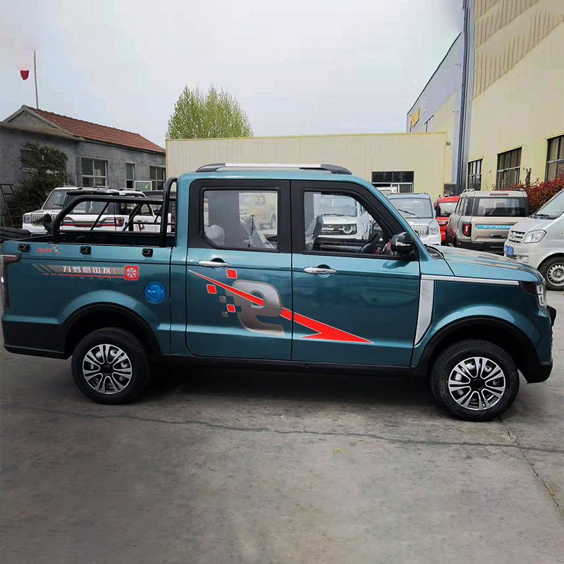 路唬双排电动皮卡 油电两用家用载货车 成人四轮带斗老年代步车