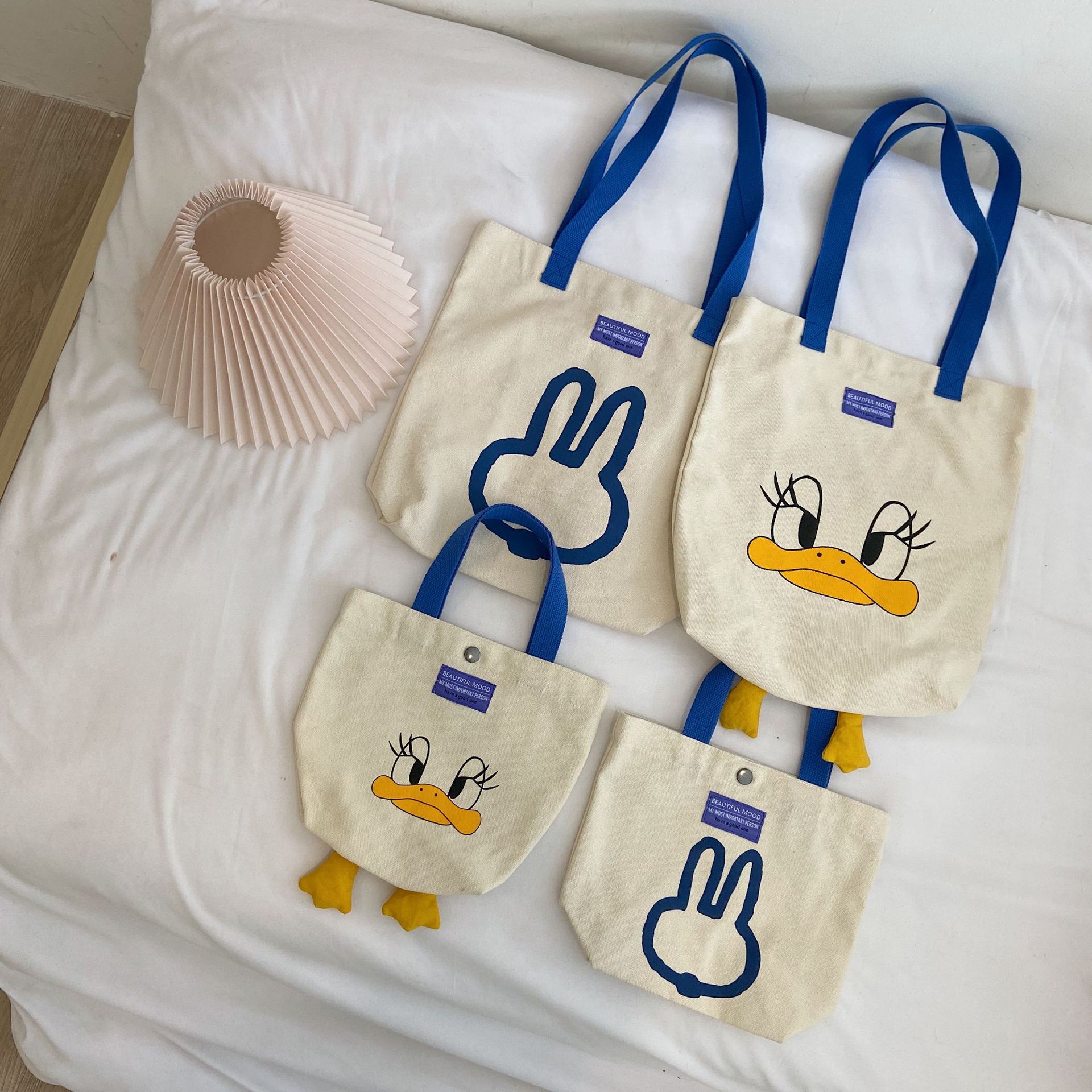 08312 卡通印花单肩帆布包日系韩版帆布袋学生大容量手提女包