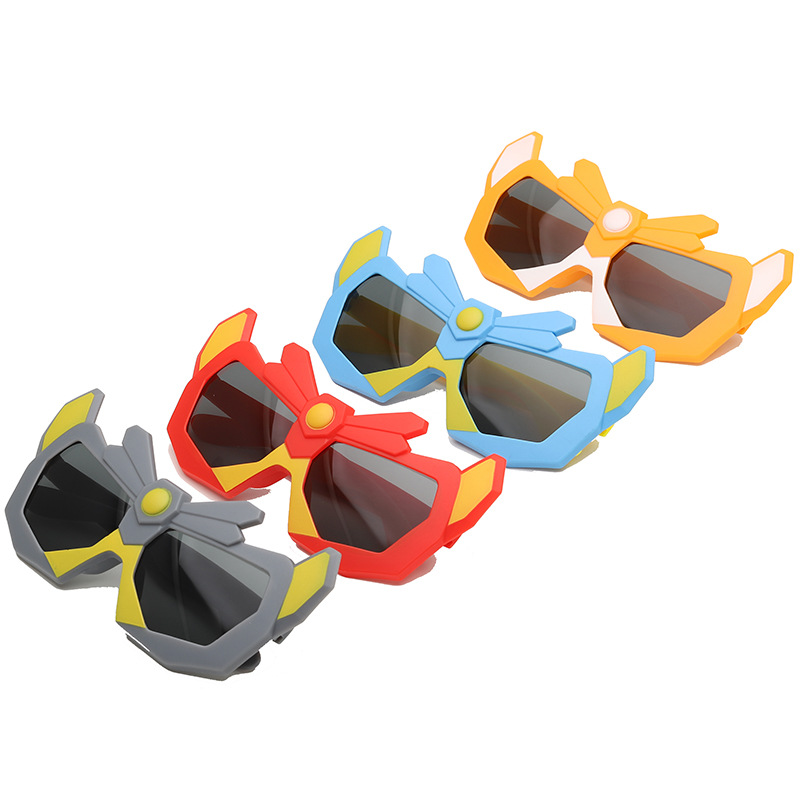 Kids Sunglasses Wholesale UV Protection Boys Transformers Toy Glasses Kid Cartoon Robot Sunglasses