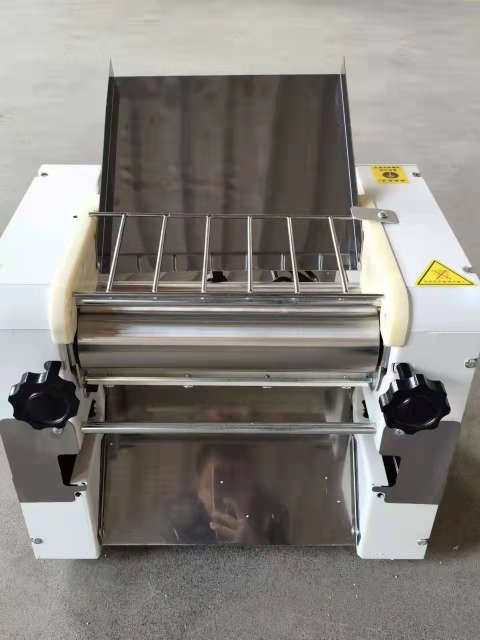 商用不锈钢电动压面机 大台式300静音揉面匠面机自动拉面机