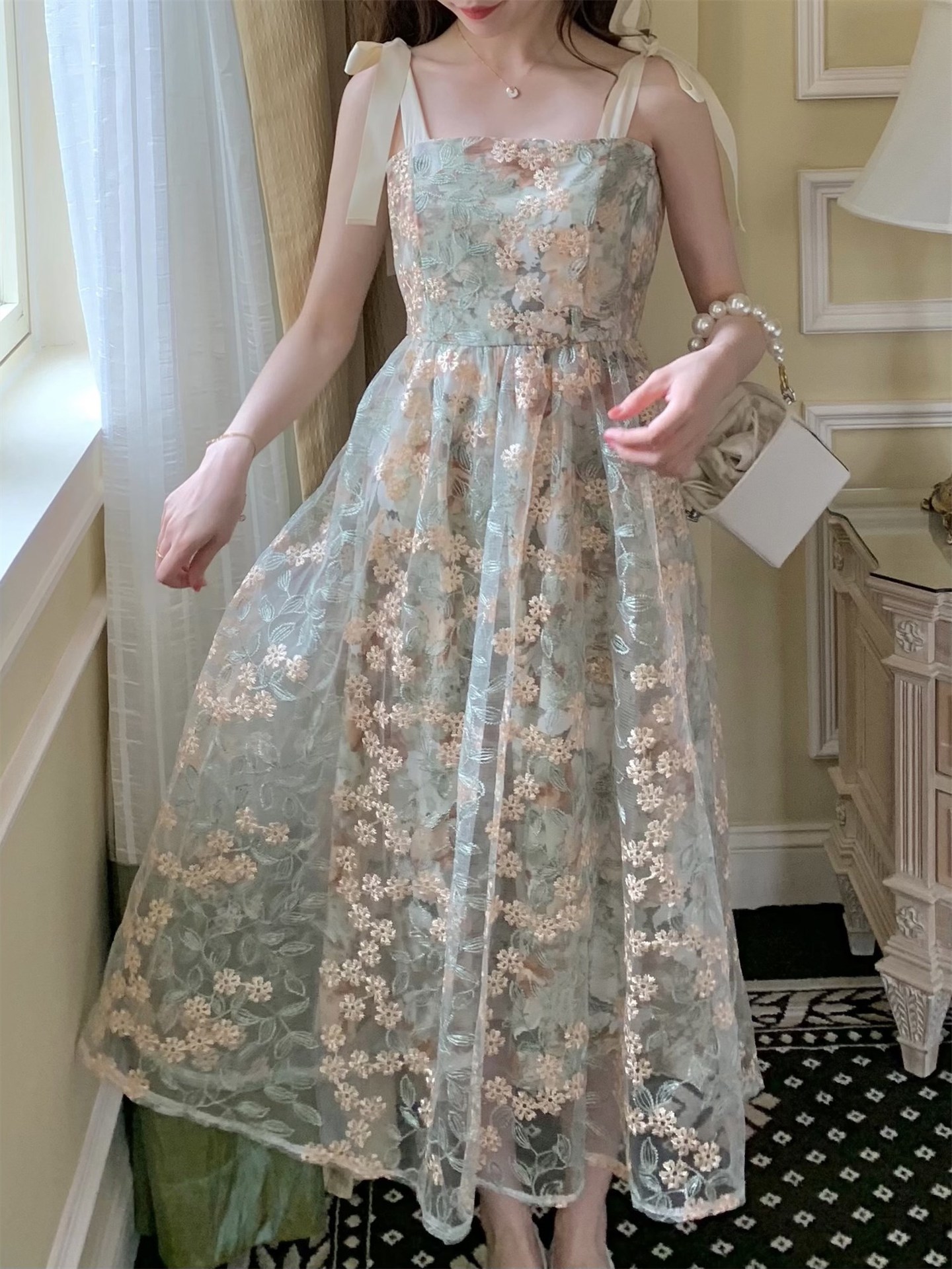 法式气质复古宫廷风连衣裙女夏季仙女超仙蕾丝绑带公主桔梗长裙潮